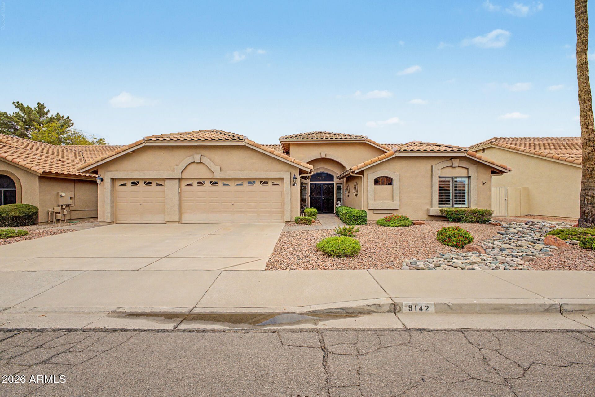 9142 W Palm Tree Drive, Peoria, AZ 85382 Main Photo