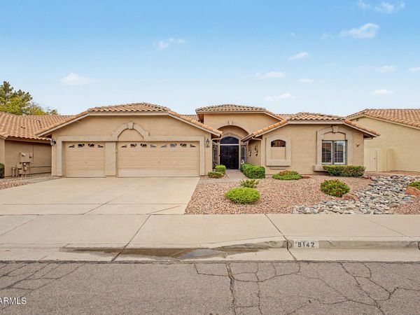 9142 W PALM TREE Drive, Peoria, AZ 85382