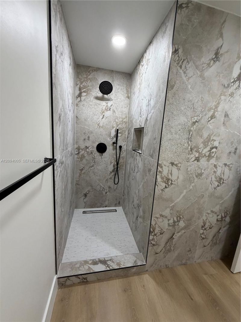 708 SW 7th Ave , Hallandale Beach, FL 33009 Photo