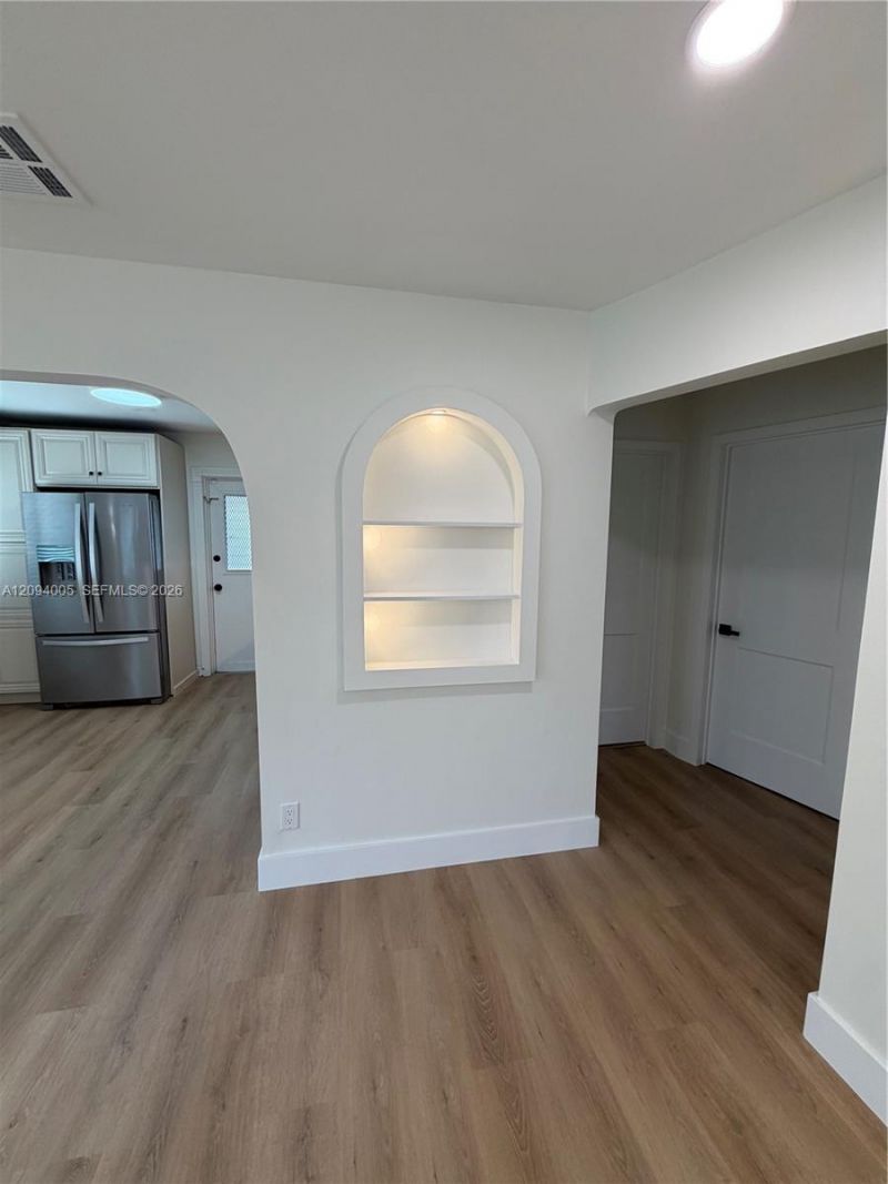 708 SW 7th Ave , Hallandale Beach, FL 33009 Photo