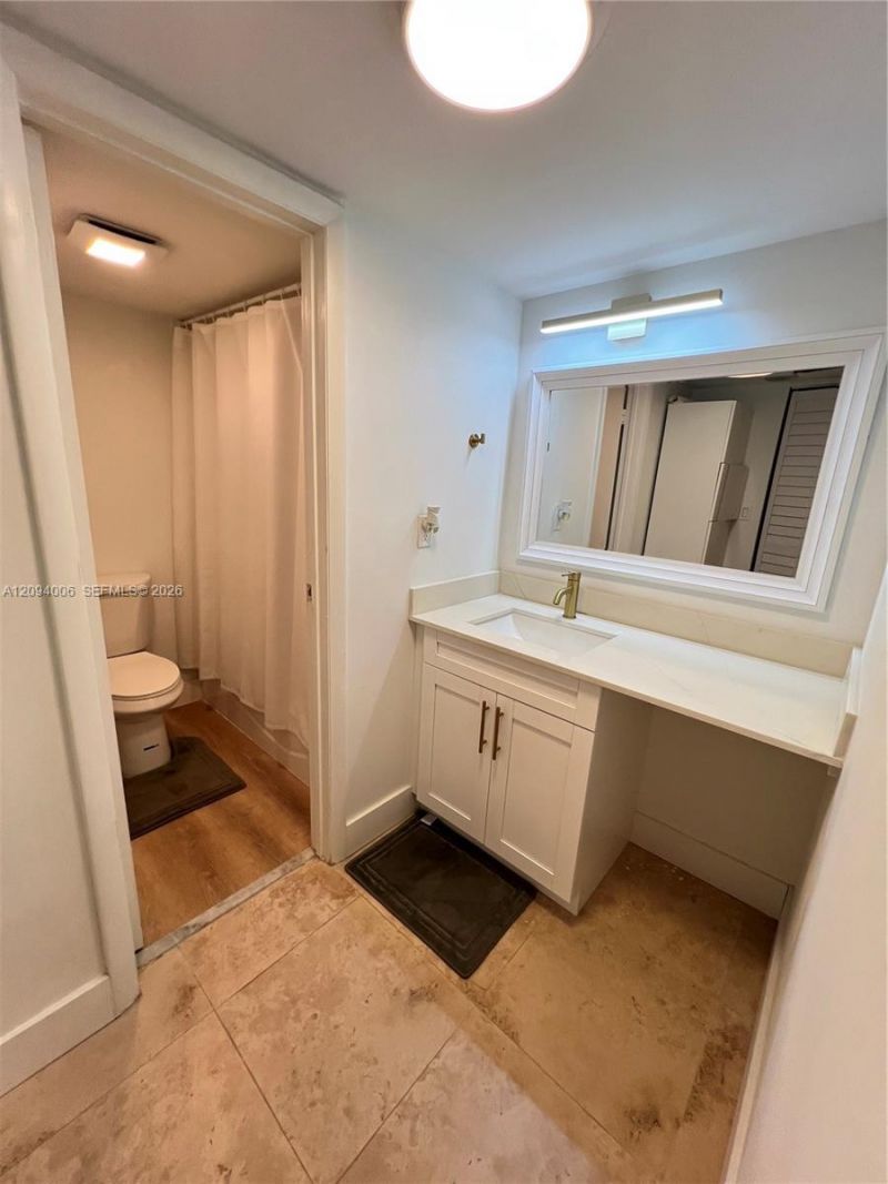 20500 W Country Club Dr, Unit 117, Aventura, FL 33180 Photo