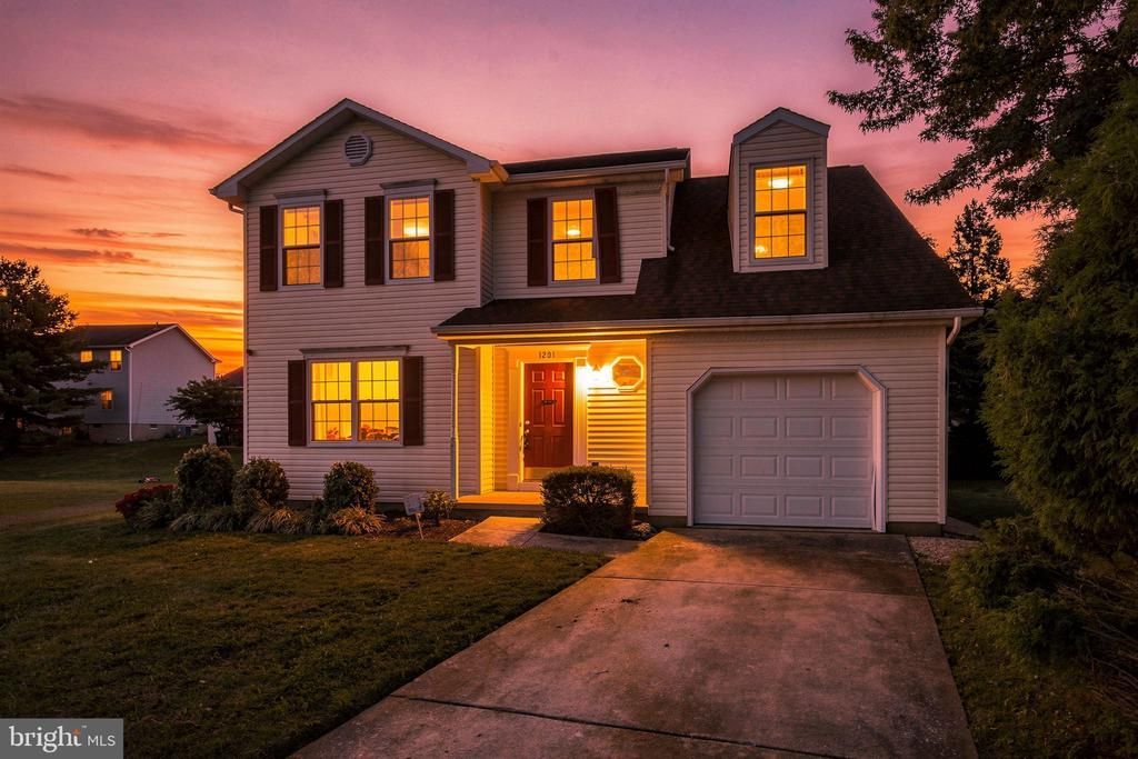 1201 Bishop Court, Frederick, MD 21702 Main Photo