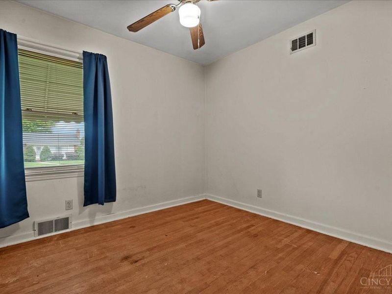 8536 Donegal Drive, Sycamore Township, OH 45236 Photo 11