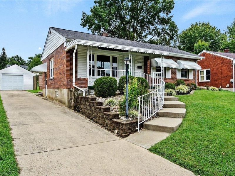 8536 Donegal Drive, Sycamore Township, OH 45236 Photo 3