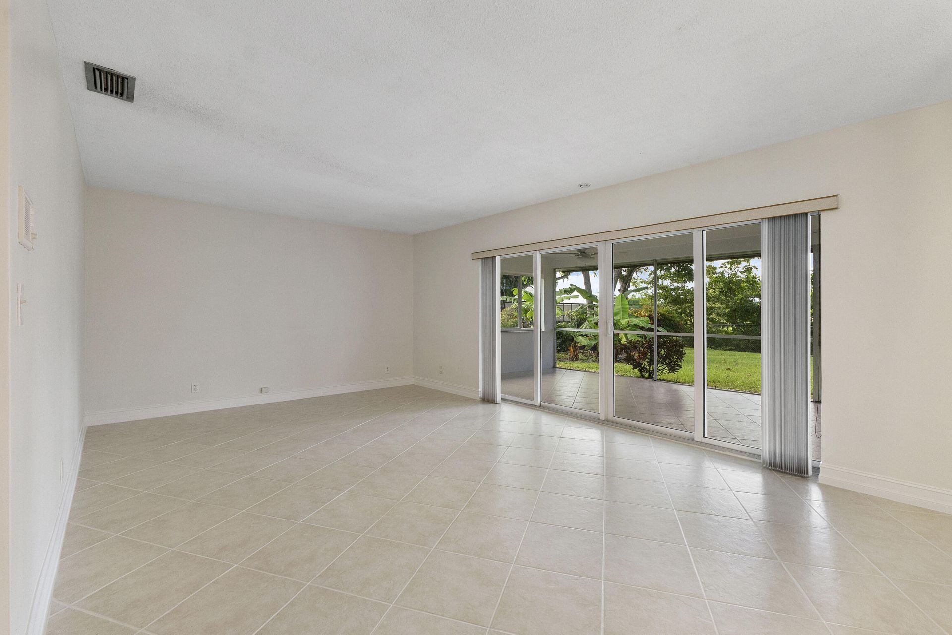 2940 NW 87th Terrace, Coral Springs, FL 33065 Photo