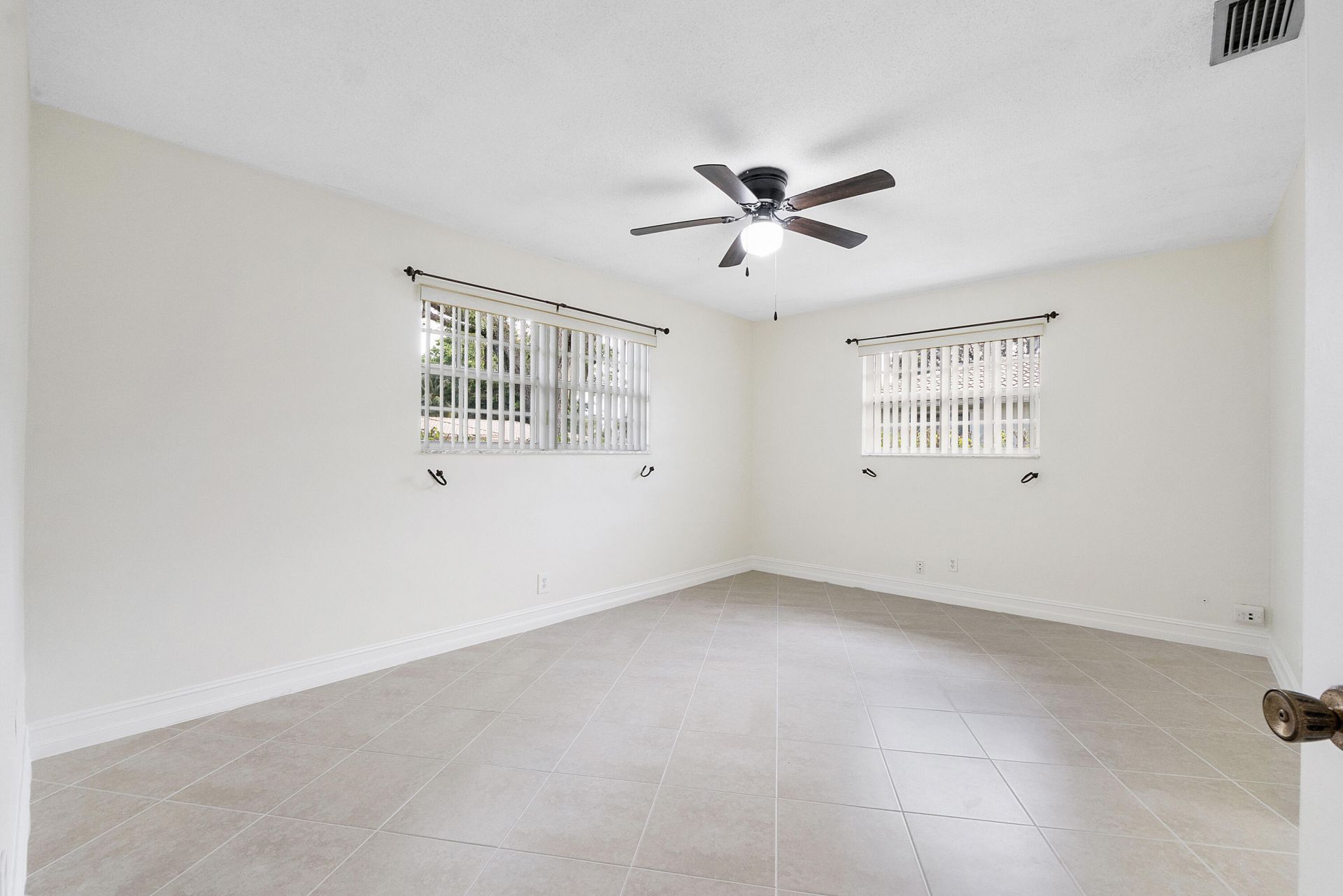 2940 NW 87th Terrace, Coral Springs, FL 33065 Photo