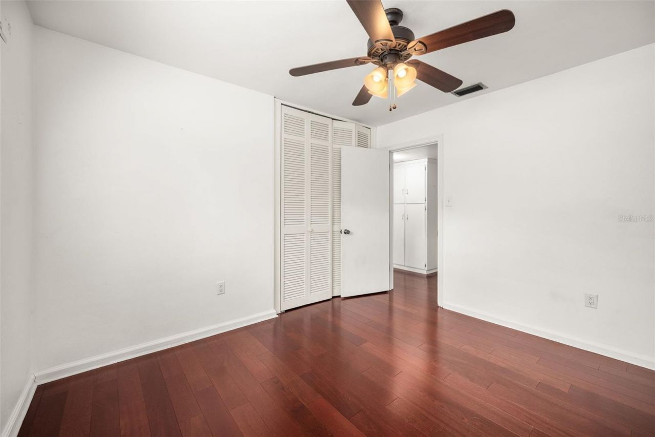 300 NW 34th Drive, Gainesville, FL 32607 Photo