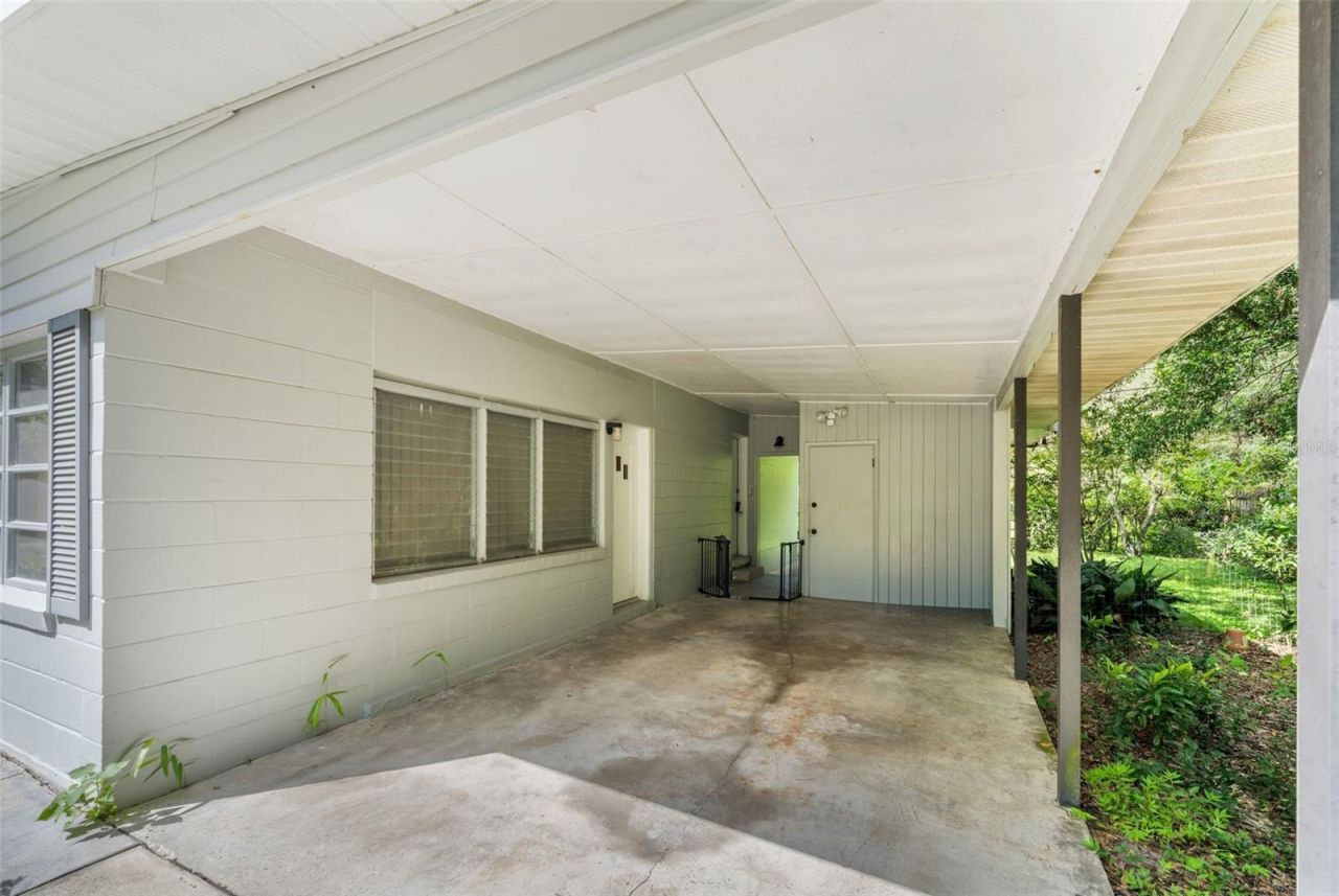 300 NW 34th Drive, Gainesville, FL 32607 Photo