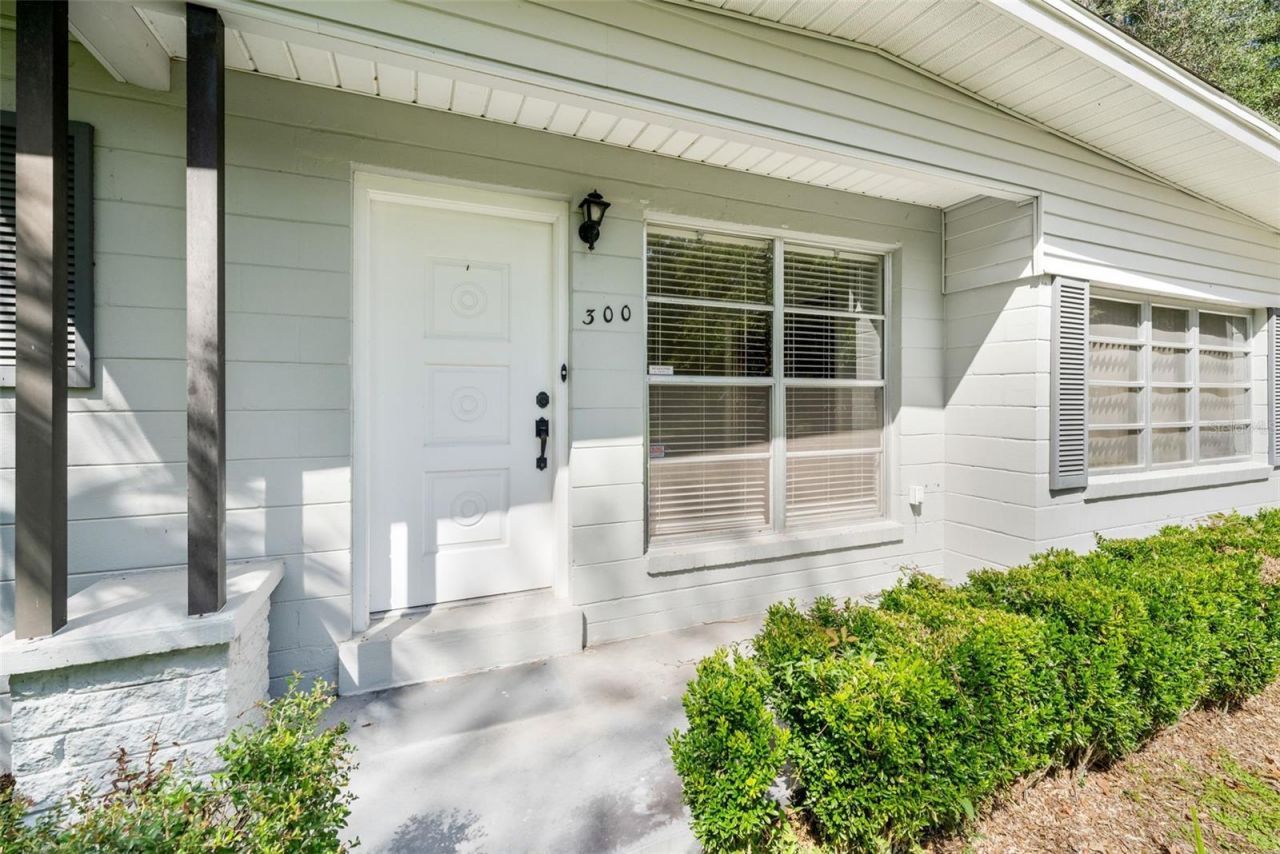 300 NW 34th Drive, Gainesville, FL 32607 Photo