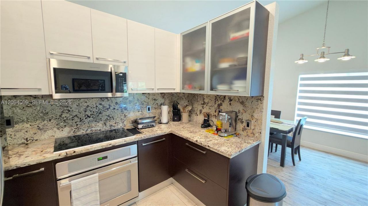 1596 Canary Island Dr, Weston, FL 33327 Photo