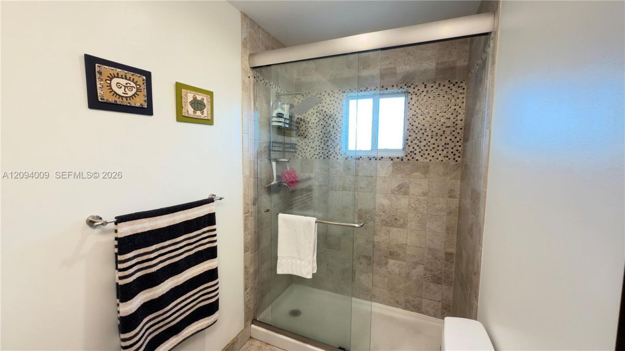 1596 Canary Island Dr, Weston, FL 33327 Photo