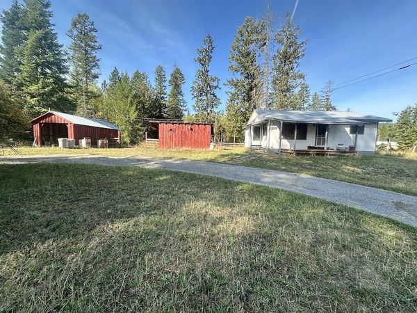 326 Mckay St, Ione, WA 99139