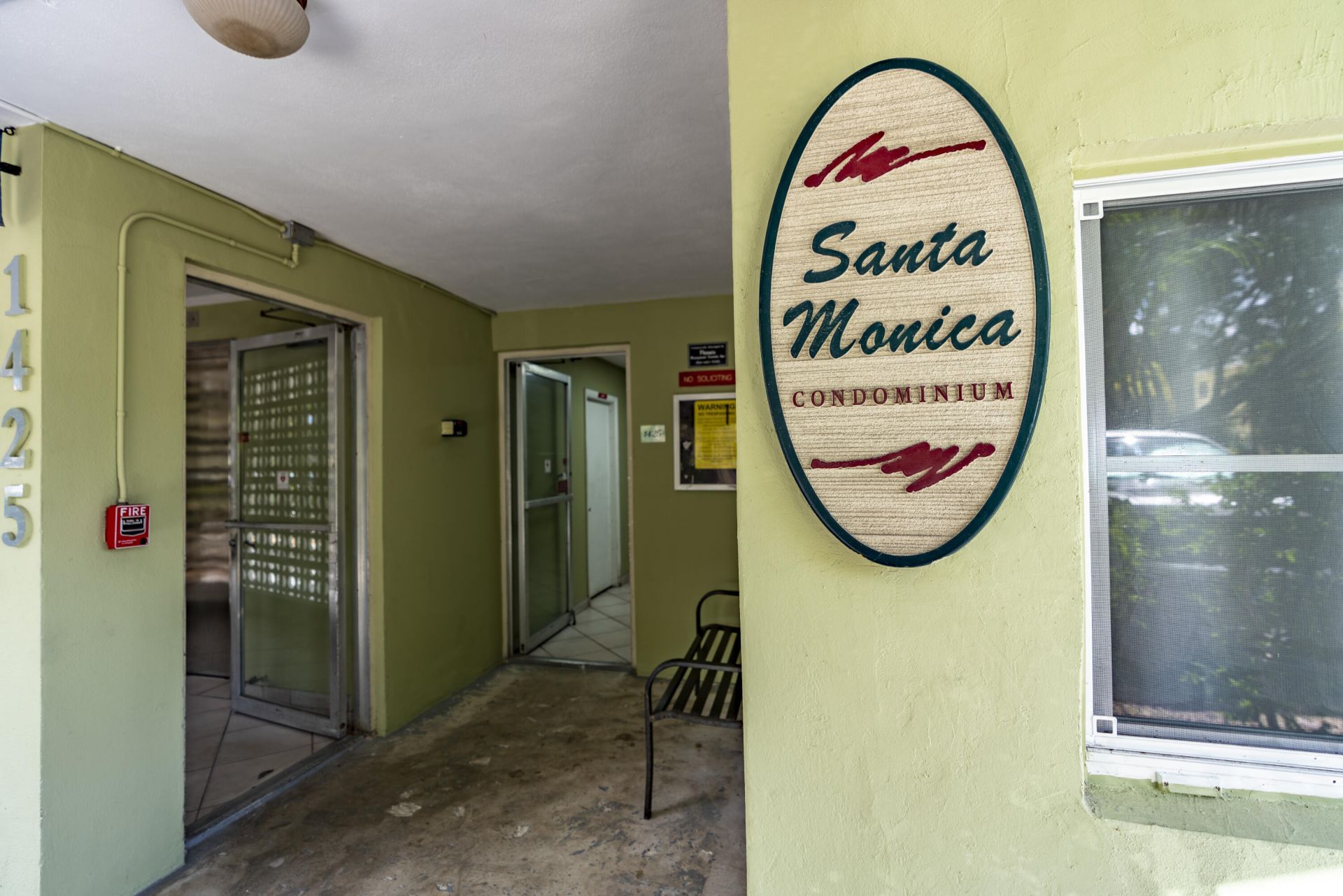 1425 Arthur Street, Unit 111B, Hollywood, FL 33020 Photo