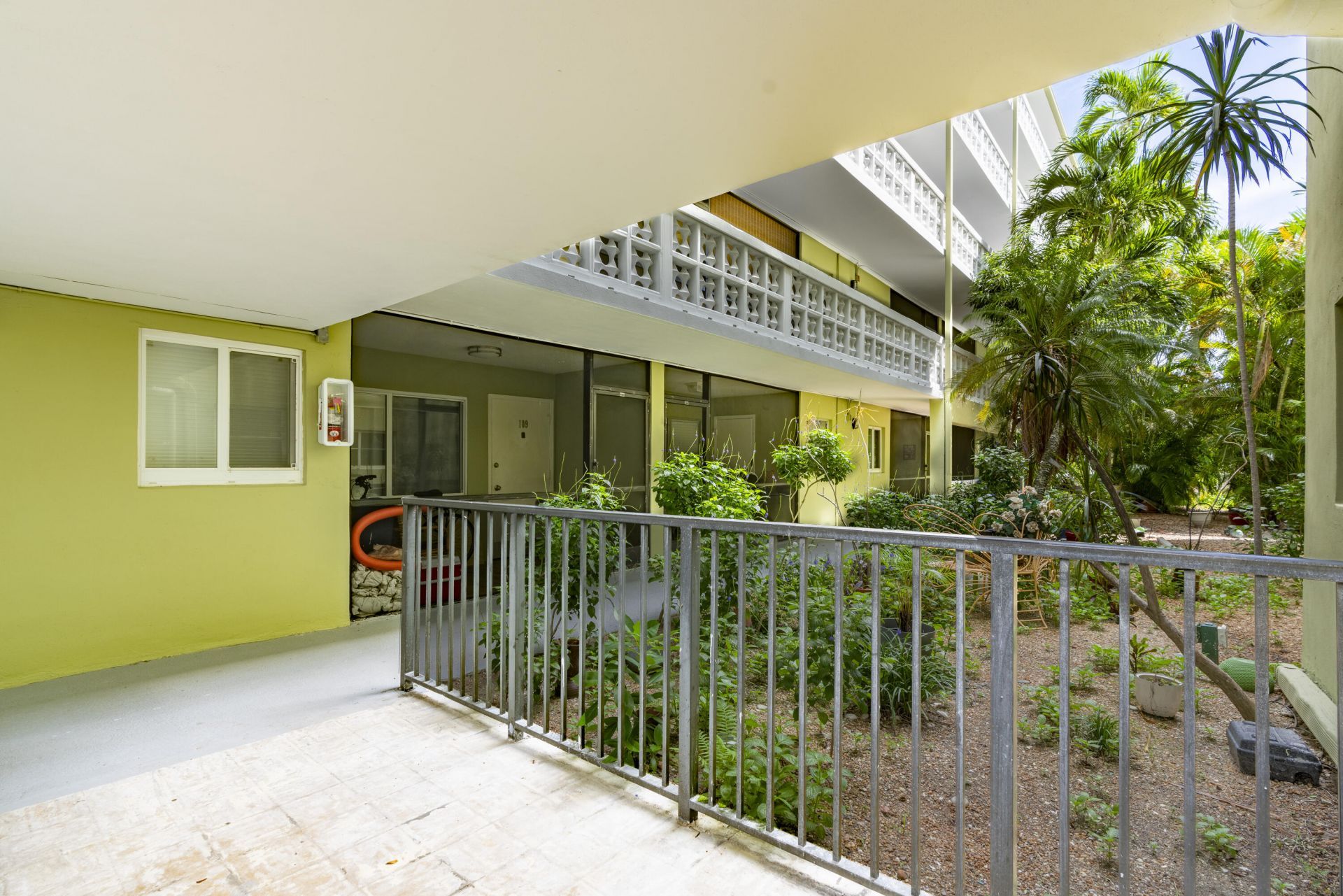 1425 Arthur Street, Unit 111B, Hollywood, FL 33020 Photo
