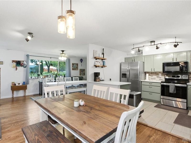 2035 Turnbull Road, Beavercreek, OH 45431 Photo 12