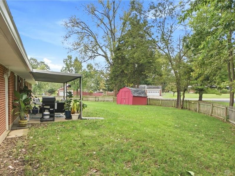 2035 Turnbull Road, Beavercreek, OH 45431 Photo 31
