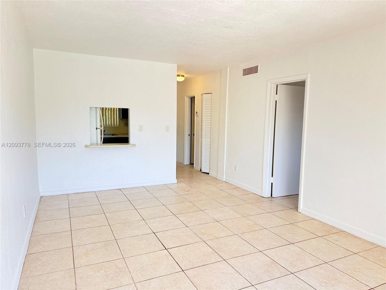 7505 SW 82nd St , Unit 305, Miami, FL 33143 Photo