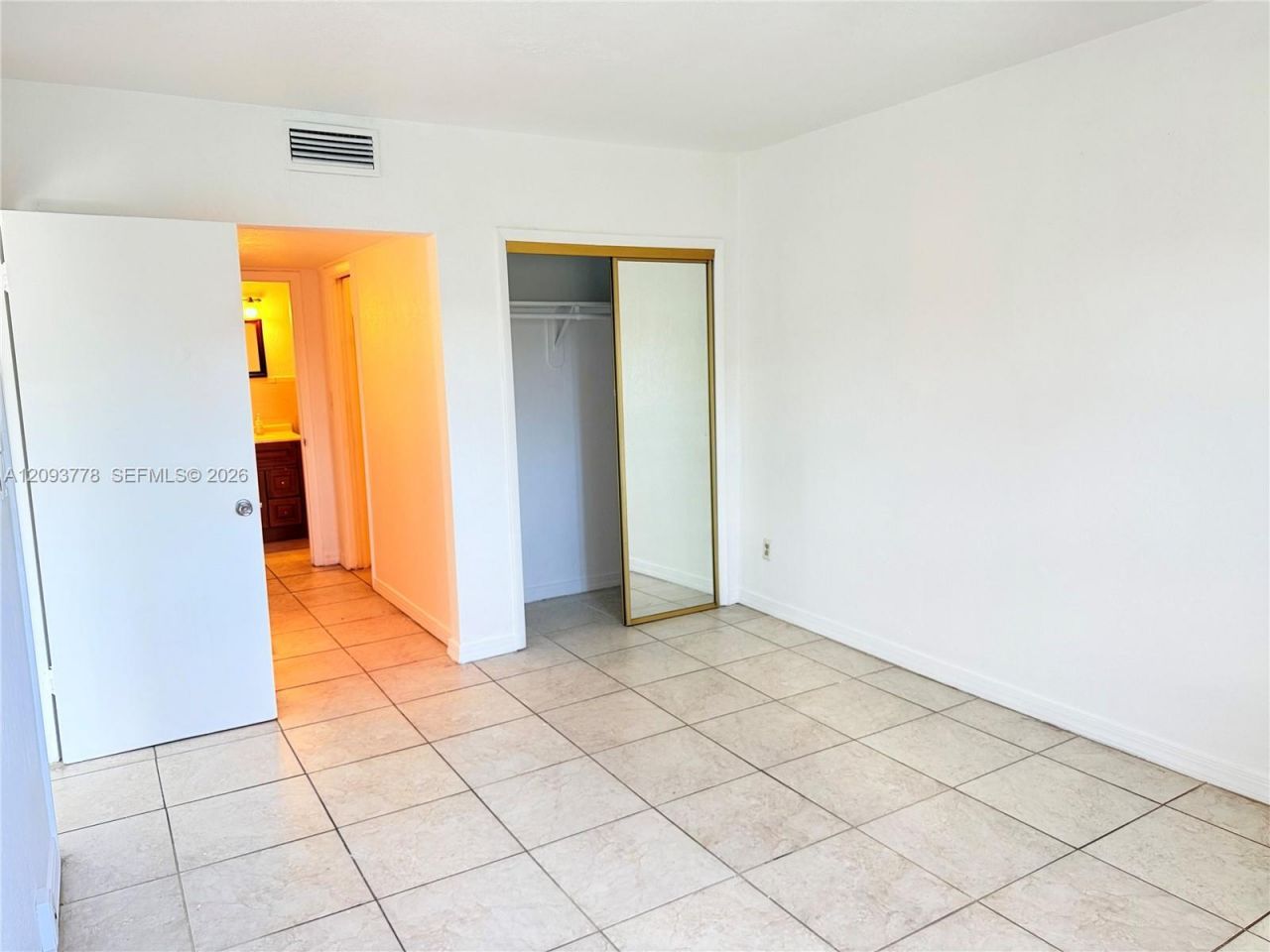 7505 SW 82nd St , Unit 305, Miami, FL 33143 Photo