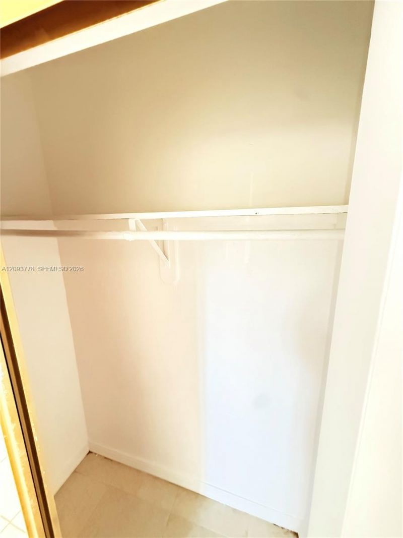 7505 SW 82nd St , Unit 305, Miami, FL 33143 Photo