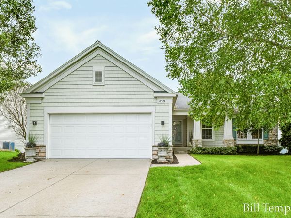8524 Haystack Road SE, Caledonia, MI 49316