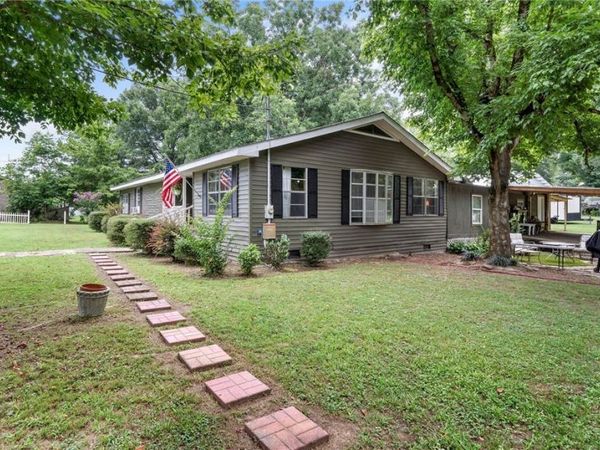 167 Tuscaloosa Avenue, Berry, AL 35546