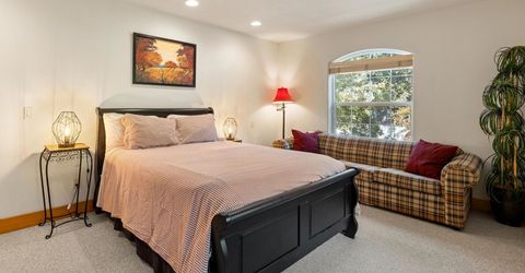 8720 Rainbow Avenue, Kings Beach, CA 96143 Photo