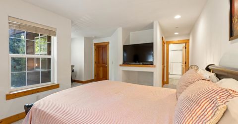 8720 Rainbow Avenue, Kings Beach, CA 96143 Photo