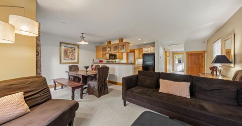8720 Rainbow Avenue, Kings Beach, CA 96143 Photo