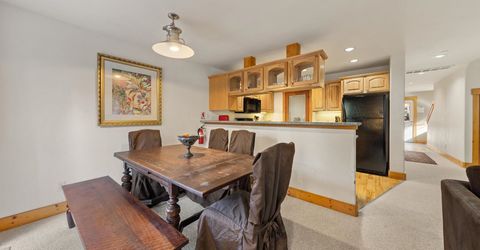 8720 Rainbow Avenue, Kings Beach, CA 96143 Photo