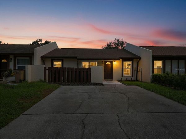 7708 SUMTER COURT , TEMPLE TERRACE, FL 33637