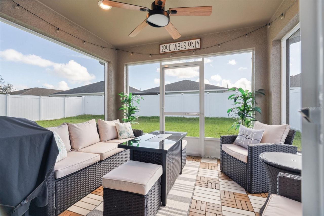 1094 Tropea Lane , Auburndale, FL 33823 Photo
