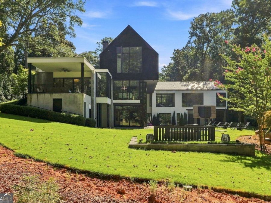 Property Image 11