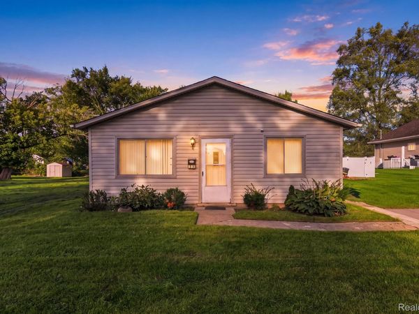 238 Seward Street, Pontiac, Mi 48342