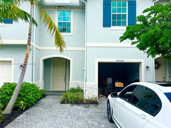 Lake Worth, FL 33467
