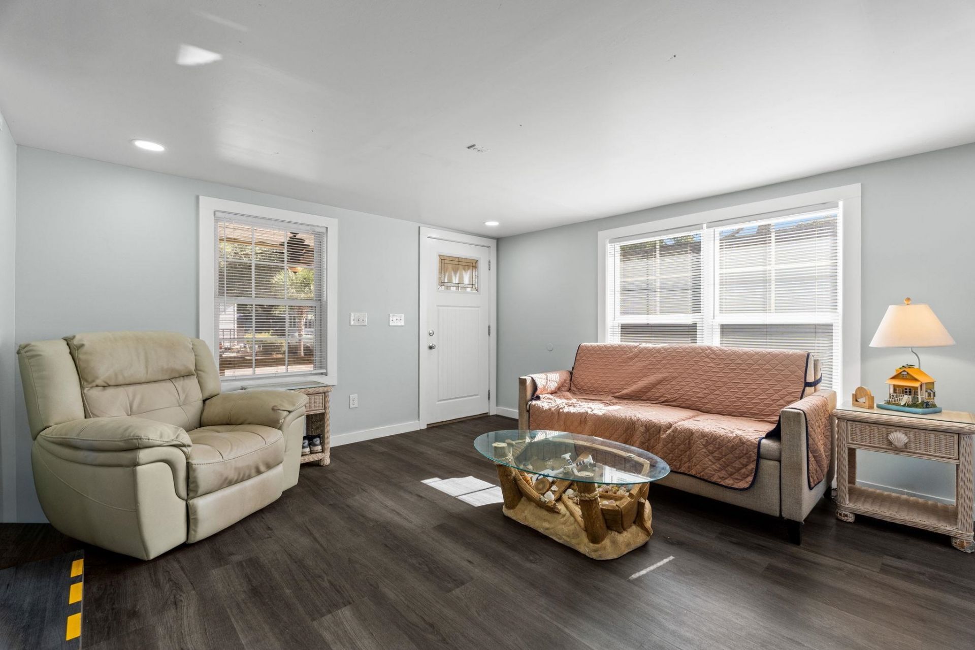 2733 Sagittarius Dr. Photo 4