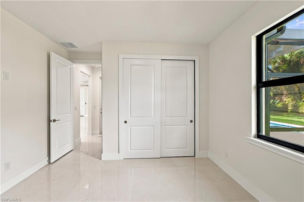 187 5th St Sw, Naples, FL 34117 Photo