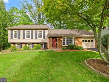 15887 CLIFFBROOK COURT, DUMFRIES, VA 22025