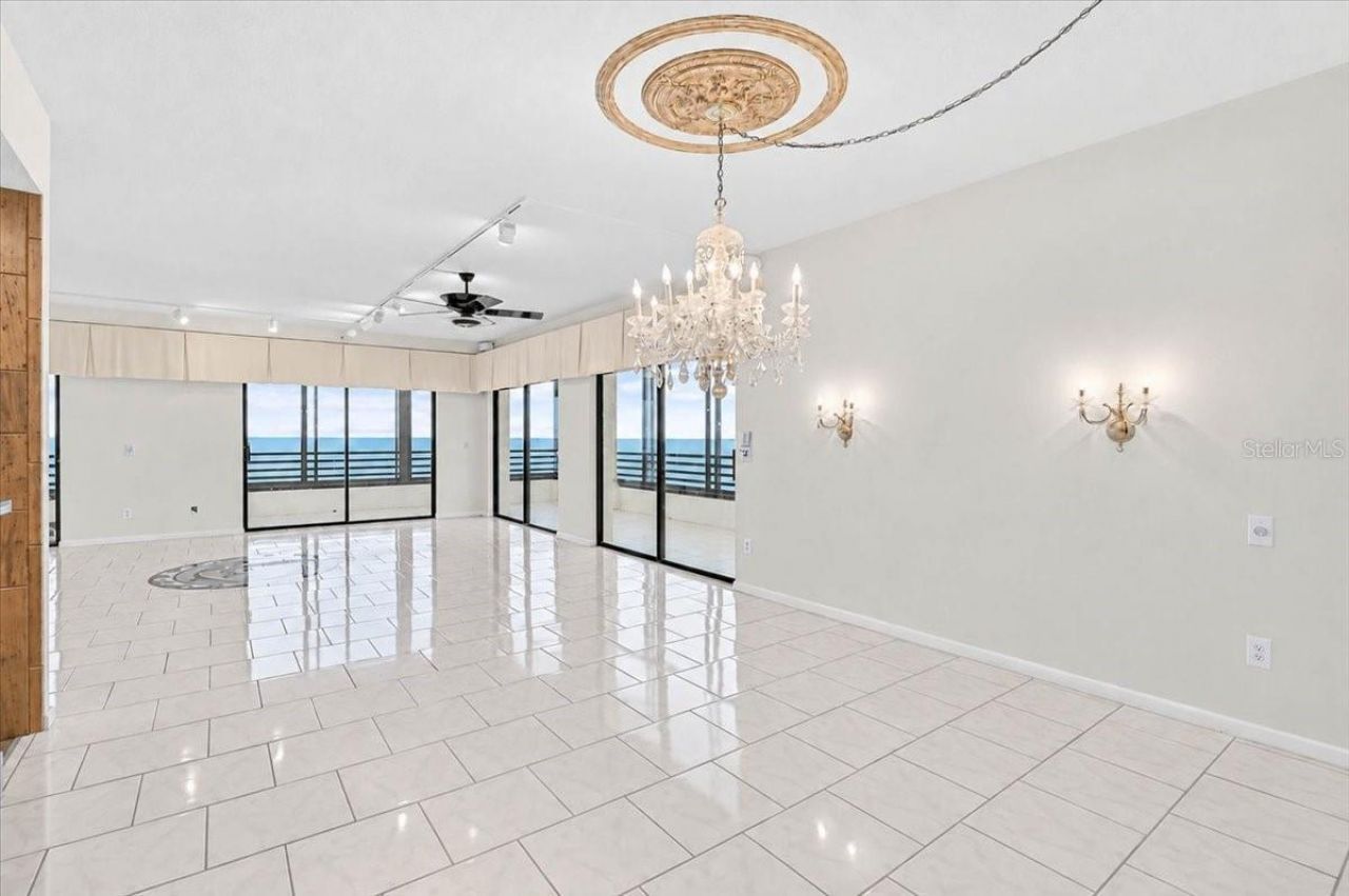 1100 Benjamin Franklin Drive, Unit 802, Sarasota, FL 34236 Photo