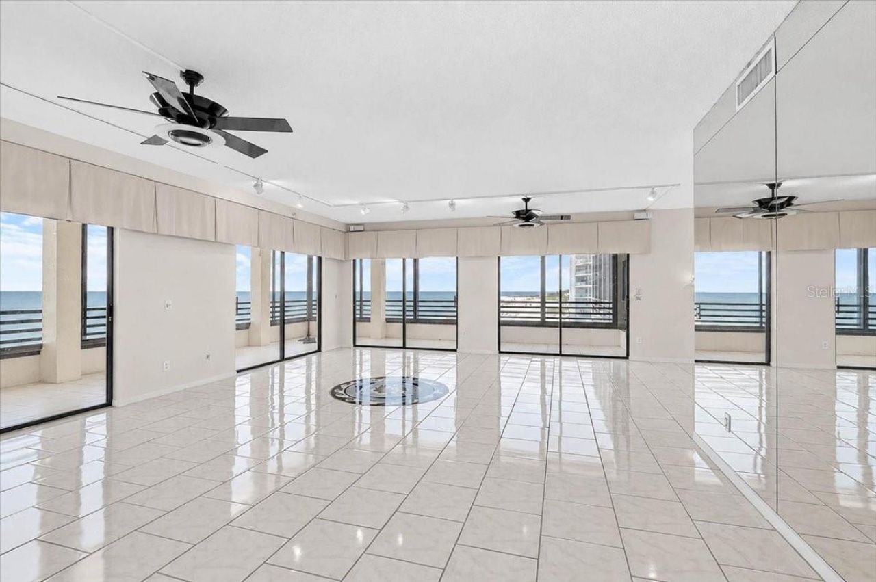 1100 Benjamin Franklin Drive, Unit 802, Sarasota, FL 34236 Photo