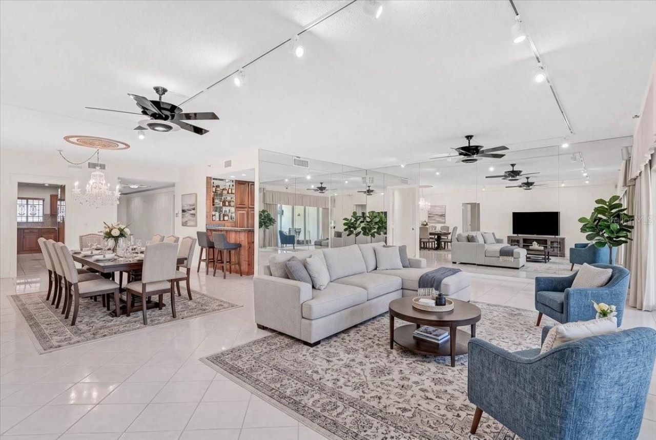 1100 Benjamin Franklin Drive, Unit 802, Sarasota, FL 34236 Photo