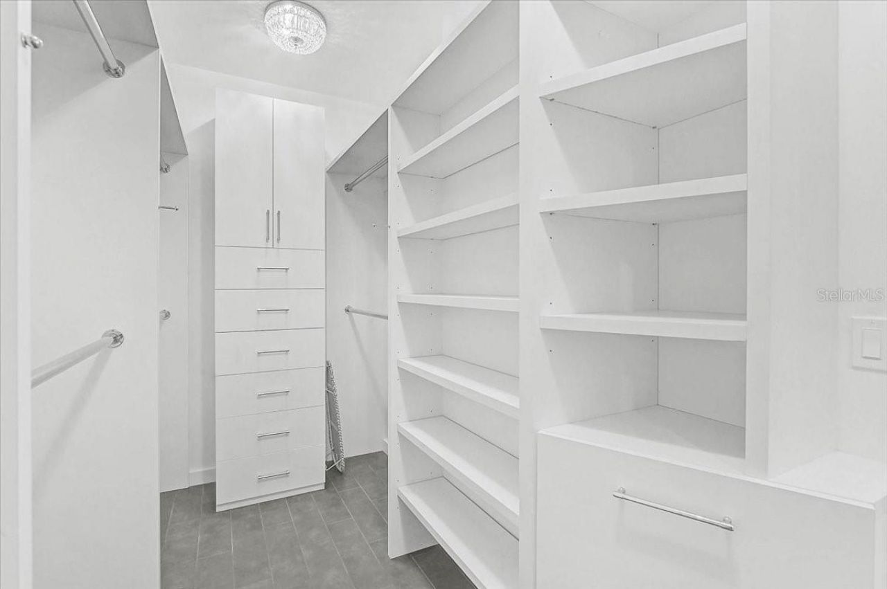 1100 Benjamin Franklin Drive, Unit 802, Sarasota, FL 34236 Photo