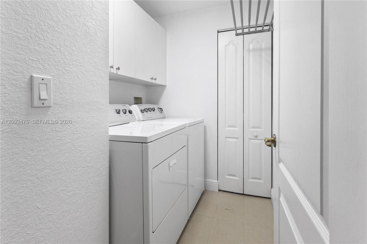 10770 NW 66th St, Unit 404, Doral, FL 33178 Photo