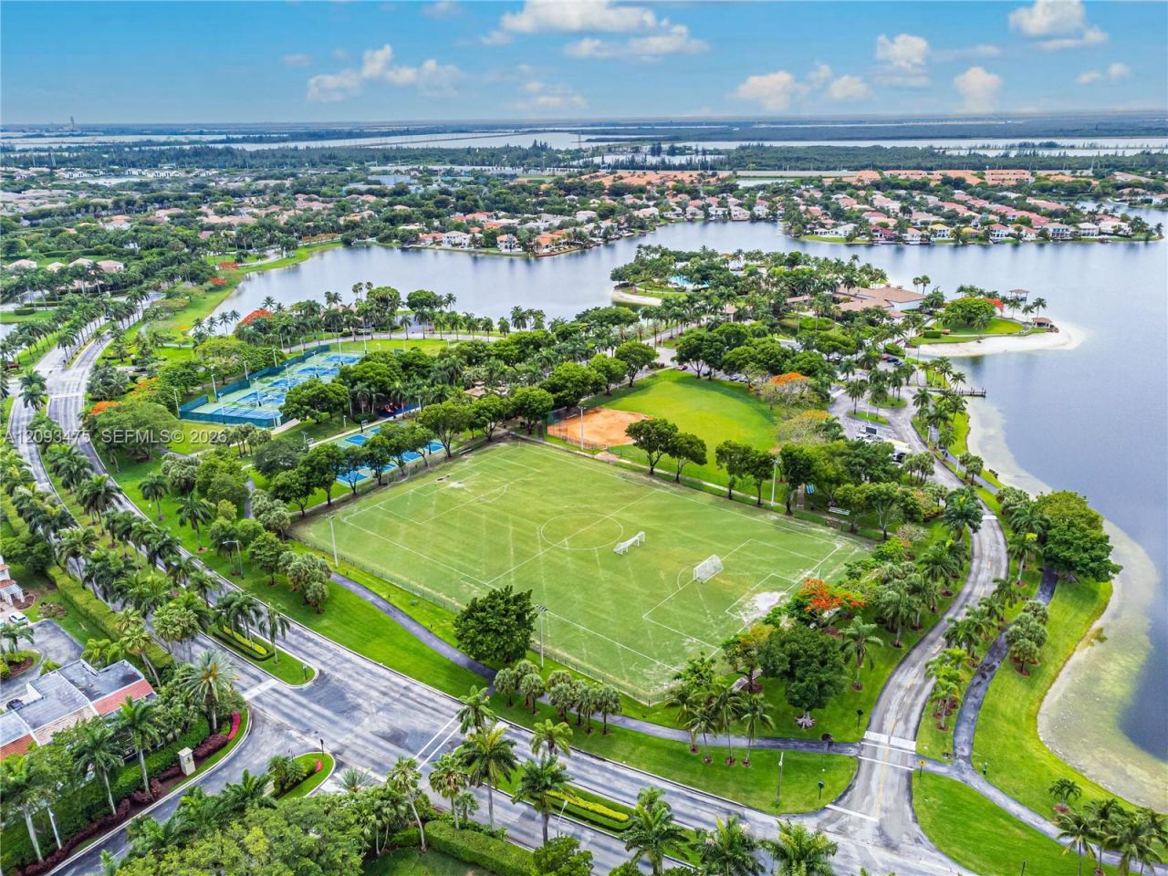 10770 NW 66th St, Unit 404, Doral, FL 33178 Photo