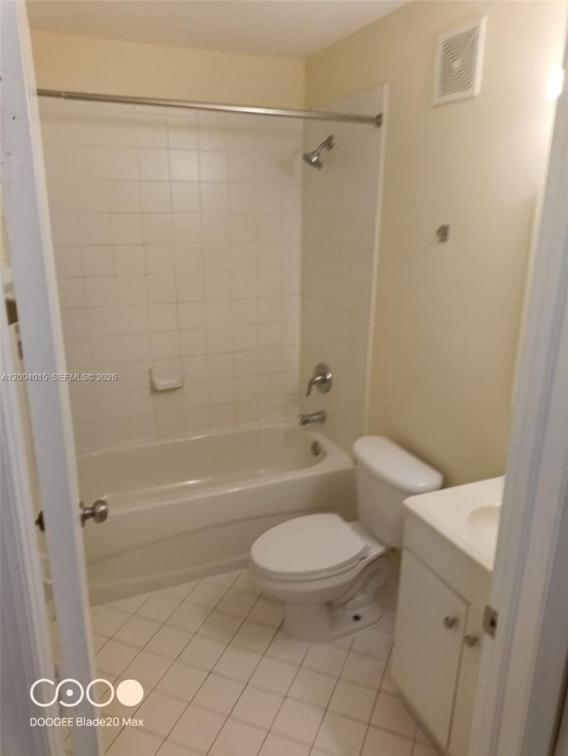 2920 SE 12th Rd , Unit 206-30, Homestead, FL 33035 Photo