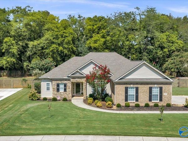 129 Bridge Arbor Lane, Huntsville, AL 35811
