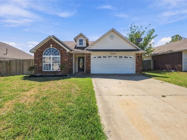 12006 E 115th Street N, Collinsville, OK 74021