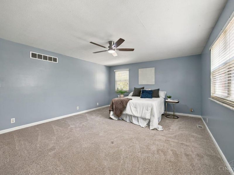 6831 Perinwood Drive, Green Township, OH 45248 Photo 25