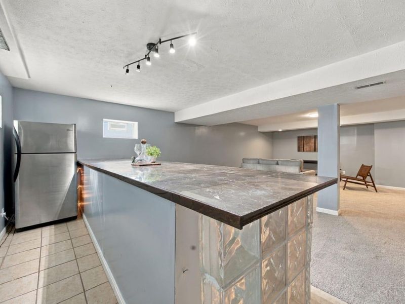 6831 Perinwood Drive, Green Township, OH 45248 Photo 33