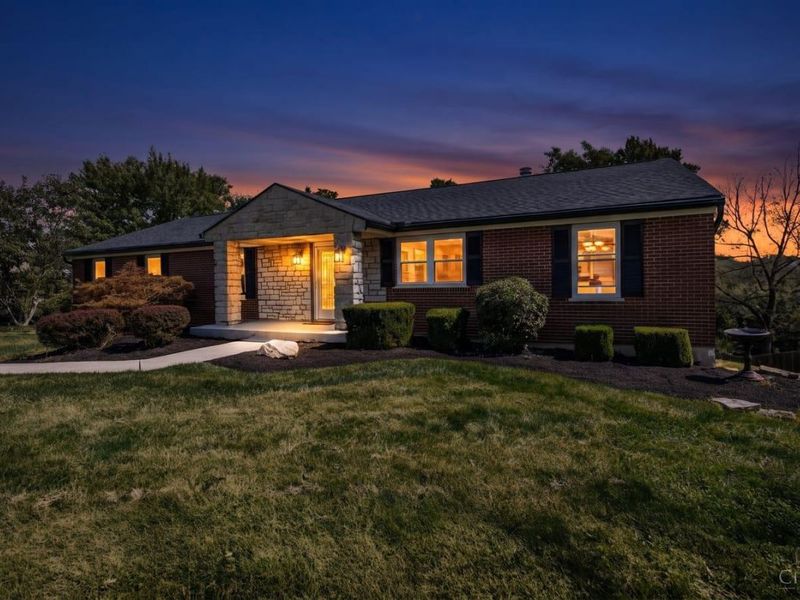 6831 Perinwood Drive, Green Township, OH 45248 Photo 44