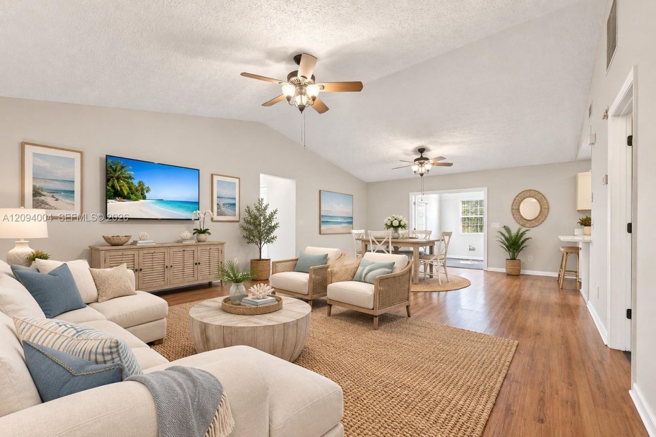 2044 NE 24th St, Jensen Beach, FL 34957 Photo